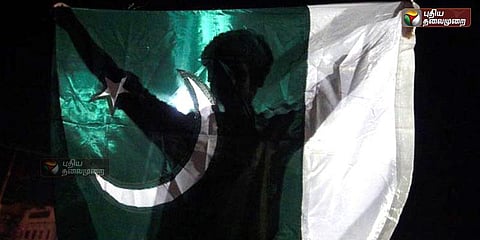 பாக்., வெற்றியை கொண்டாடிய 15 பேர் மீது தேசதுரோக வழக்கு ரத்து