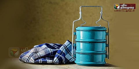 கன்னடர்களை அவமானப்படுத்தியதாக அதிகாரி கைது!