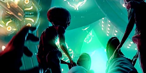 வேற்றுலகவாசிகள் இருக்கிறார்களா..? அனானிமஸின் அதிர்ச்சி வீடியோ