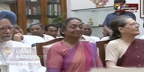 வேட்புமனு தாக்கல் செய்தார் மீராகுமார்