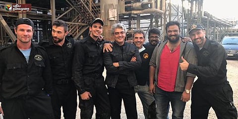 கெத்து காட்டும் விவேகம்... வைரலாகும் அஜீத் ஸ்டில்!