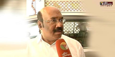 இணைகிறதா அதிமுக-வின் இரு அணிகள்..?