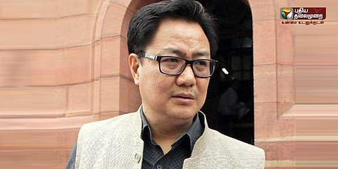 வயலில் தரையிறக்கப்பட்ட மத்திய அமைச்சரின் ஹெலிகாப்டர்