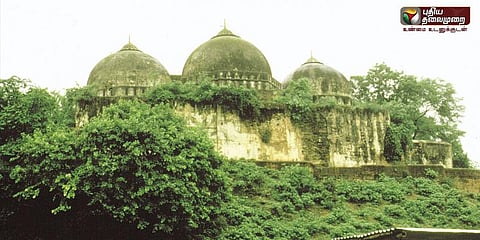 அயோத்தியில் ராமர் கோயில் கட்ட லாரிகளில் கற்கள் இறக்கப்பட்டதால் பதற்றம்!