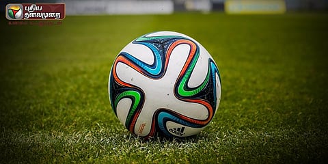 ஃபிபா உலகக்கோப்பை போட்டி - மைதானத்தை தயார்செய்யும் பணிகள் துரிதம்