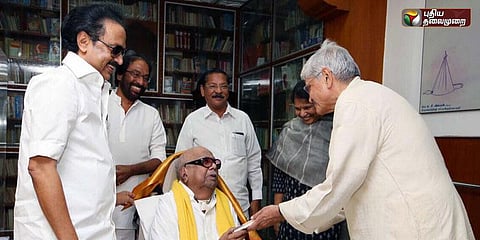 கருணாநிதியுடன் கோபால கிருஷ்ண காந்தி சந்திப்பு