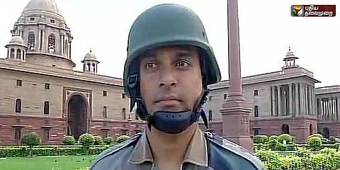 ராணுவ வீரர்களுக்கு குண்டு துளைக்காத ஹெல்மெட்