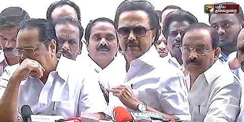 மாணவர்கள் மீது அக்கறை இல்லாத தமிழக அரசு: மு.க.ஸ்டாலின் குற்றச்சாட்டு