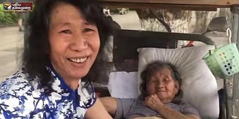 தாய் பாசத்தால் பெண்ணாக மாறிய ஆண்