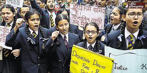 சிறுமிக்கு நீதி கேட்டு சிம்லா நெடுஞ்சாலையில் போராட்டம்