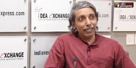"பல்கலைக்கழகத்தில் புத்தகங்கள்தான் இருக்க வேண்டும்... பீரங்கி எதற்கு?"