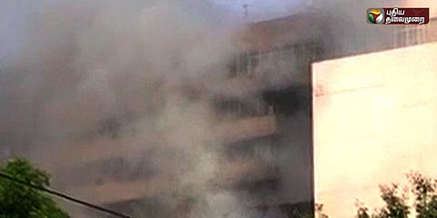 டெல்லி லோக்நாயக் பவன் கட்டடத்தில் தீ விபத்து