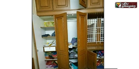 ஆடிட்டர் வீட்டில் பீரோவை உடைத்து கொள்ளை: 16 சவரன் நகை, ரூ.2 லட்சம் திருட்டு