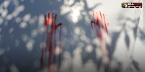 பெண் கழுத்தறுத்து கொலை: மகனை தேடுகிறது போலீஸ்