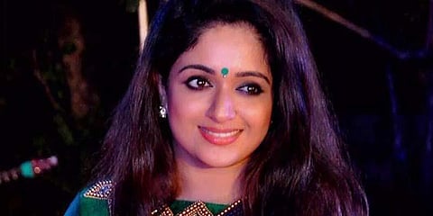 நடிகை பாலியல் வன்கொடுமை வழக்கு - நடிகை காவ்யா மாதவனிடம் விசாரணை