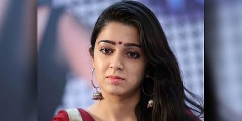 நடிகையிடம் அனுமதியின்றி ரத்த மாதிரியை எடுக்கக்கூடாது - நீதிமன்றம்