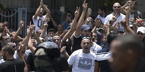 ஜெருசலேமில் தொடரும் போராட்டத்தால் பதற்றம்