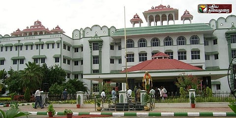 டெங்கு, சிக்குன்குனியாவால் உயிரிழப்பு: தமிழக அரசு அறிக்கை அளிக்க உத்தரவு