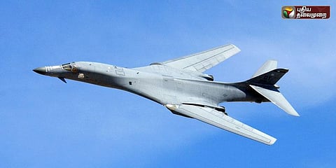 வடகொரியாவை மிரட்டிய அமெரிக்க விமானப்படை