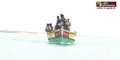 தனுஷ்கோடி கடலில் மூழ்கிய 4 பேர் மீட்பு: ஒருவரை தேடும் பணி தீவிரம்