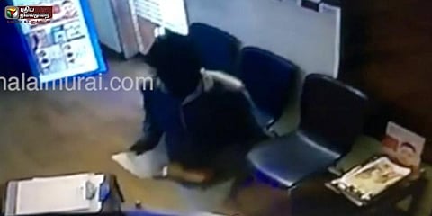 நூதன முறையில் செல்போன் திருட்டு