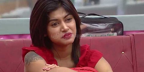 கமலின் ட்விட்டர் பக்கத்தில் ஓவியா ஆர்மி செய்யும் அலப்பறைகள்