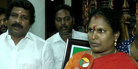 தினகரன் கொடுத்த பதவி தேவையில்லை: பண்ருட்டி எம்.எல்.ஏ பகீர்!