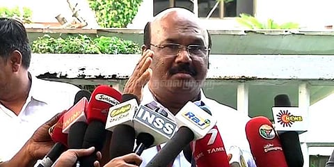 டிடிவி தினகரன் பதவியே ஒரு கேள்விக்குறிதான்: அமைச்சர் ஜெயக்குமார்