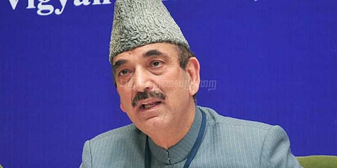 மீராகுமாரை விட அதிக வாக்குகள் பெற்ற கோபாலகிருஷ்ண காந்தி