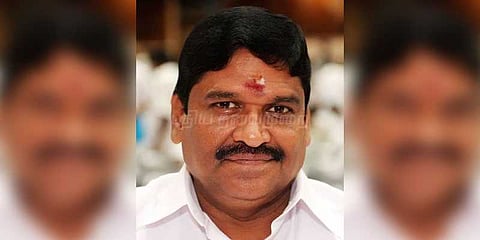 எம்ஜிஆர் நூற்றாண்டு விழா: அமைச்சர் அழைத்தும் பங்கேற்காத எம்எல்ஏக்கள், எம்பிக்கள்