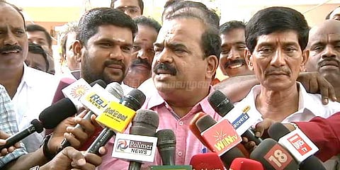 தண்ணீரே இல்லாத தமிழ்நாட்டில் தாமரை எப்படி மலரும்?: நாஞ்சில் சம்பத்