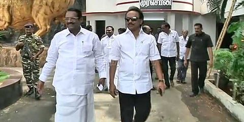 முரசொலி கண்காட்சி அரங்கு: பார்த்து ரசித்த மு.க.ஸ்டாலின்