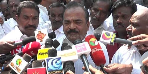 டெல்லி எஜமானர்கள் இட்ட கட்டளையை நிறைவேற்றியுள்ளனர்: நாஞ்சில் சம்பத் சாடல்