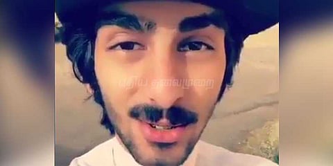 சவூதியில் நடனம் ஆடிய பாடகர் கைது