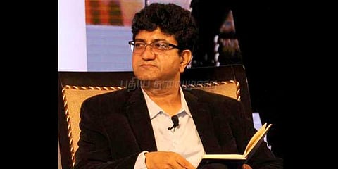 சென்சார் போர்டு தலைவராக பாடலாசிரியர் நியமனம்