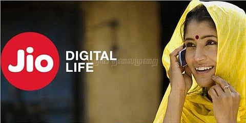 இலவச ஜியோ ஃபோன்: தொடங்குகிறது முன்பதிவு