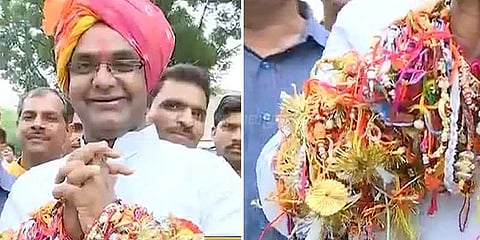 ராக்கி கட்டியதால் லிம்கா புத்தகத்தில் இடம்பிடித்த ம.பி. அமைச்சர்