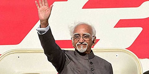 பாதுகாப்பான நாட்டுக்கு செல்லுங்கள்: ஹமீத் அன்சாரியை சாடும் ஆர்.எஸ்.எஸ்