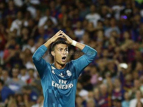 நடுவரை தள்ளிவிட்ட ரொனால்டோவுக்கு திடீர் தடை