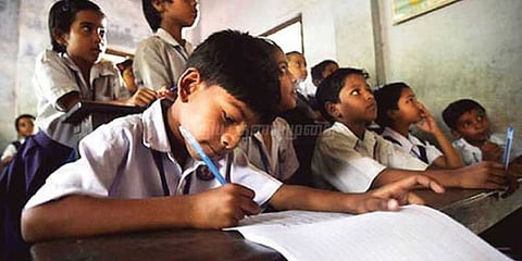 அன்று 26% இன்றோ 76%: சுதந்திர இந்தியாவில் கல்வி கண்ட முன்னேற்றம்