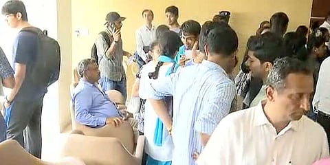 மருத்துவக் கலந்தாய்வை விரைந்து நடத்தக் கோரும் மனு: அவசர வழக்காக விசாரிக்கிறது உச்சநீதிமன்றம்