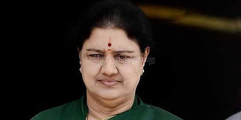 சசிகலா மறுசீராய்வு மனு 22ம் தேதி விசாரணை