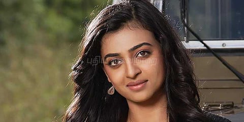 ஹீரோக்களுக்கு மட்டும் கோடிகளில் சம்பளமா? ராதிகா ஆப்தே பாய்ச்சல்