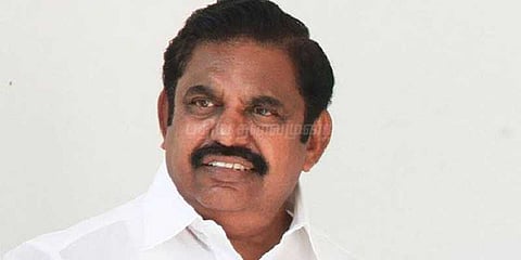 இணைப்பில் தொடர்கிறது இழுபறி: கட்சி அலுவலகம் செல்லவில்லை முதலமைச்சர்