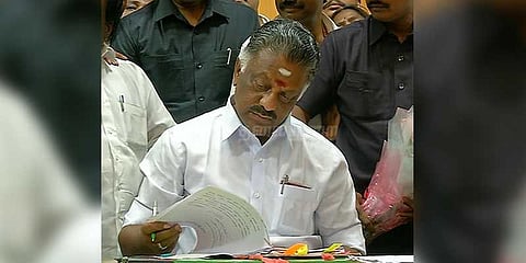 துணை முதலமைச்சர் ஓபிஎஸ்-க்கு கூடுதல் இலாகாக்கள் ஒதுக்கீடு