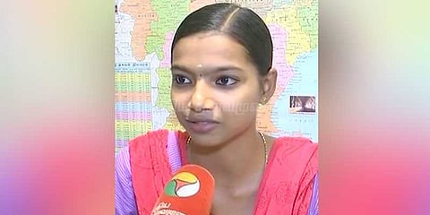 படிப்போடு விளையாட்டிலும் சாதித்த மாணவர்களுக்கு நீட்டால் வந்த சோதனை