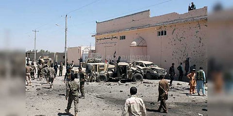 ஆப்கனில் தாலிபன்கள் தற்கொலைப்படை தாக்குதல்: 7 பேர் பலி