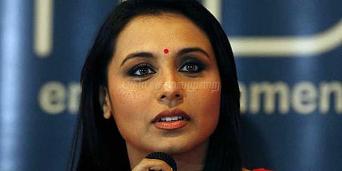 அனுமதி இன்றி கட்டிடம்: ஹீரோயினுக்கு நோட்டீஸ்!