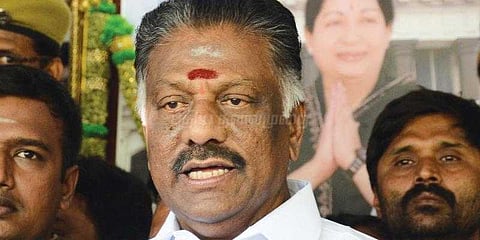 மூத்த நிர்வாகிகளுடன் ஓபிஎஸ் ஆலோசனை