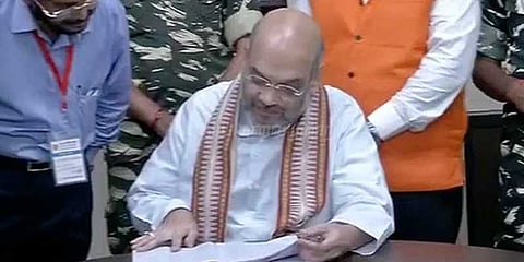 அமித்ஷா, ஸ்மிருதி எம்.பி.யாக பதவியேற்பு